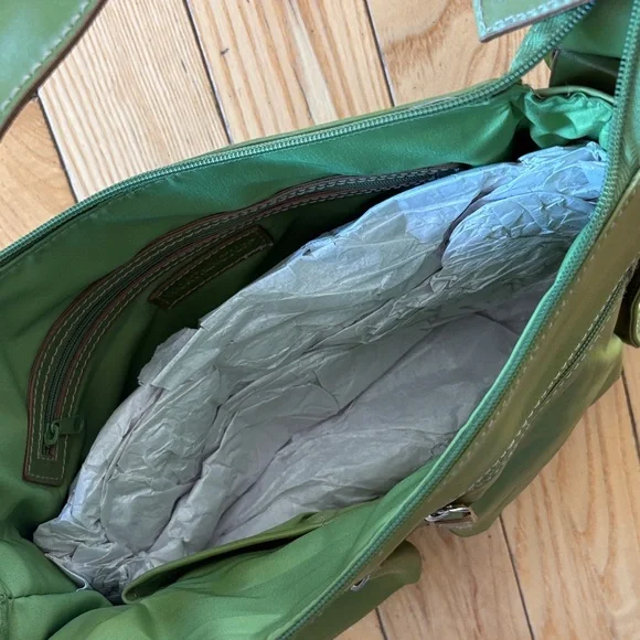 Vintage Worthington Olive Green Genuine Leather Shoulder Bag - Picture 2 of 3